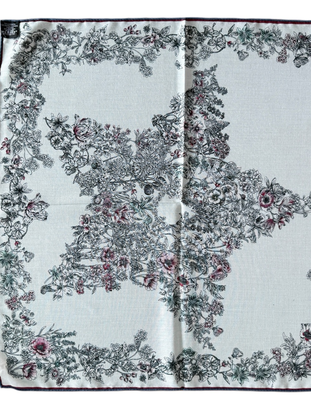 Floral Star Print Cotton Bedding - White with Pink and Green